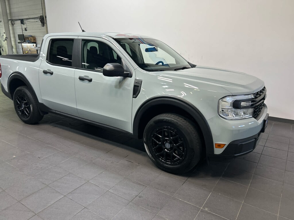 Used 2024 Ford Maverick XL Truck SuperCrew