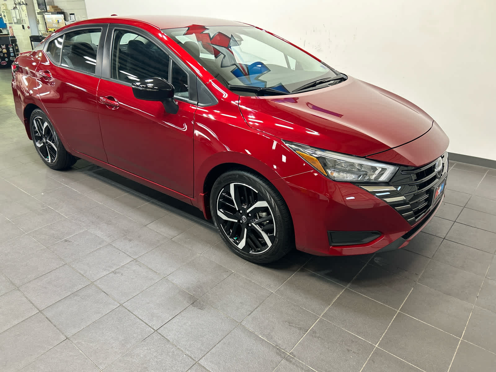 Used 2025 Nissan Versa 1.6 SR Sedan