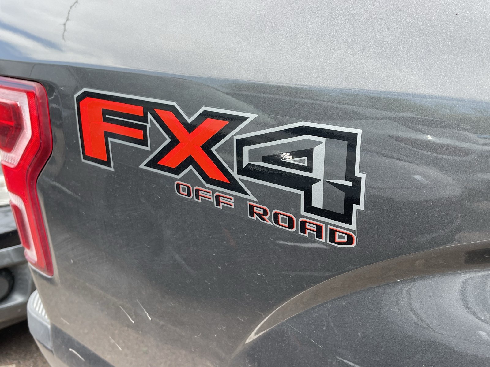 Used 2019 Ford F-150 XLT Truck SuperCrew Cab