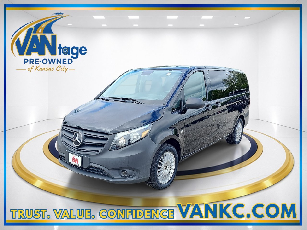 2023 Mercedes-Benz Metris Passenger Van