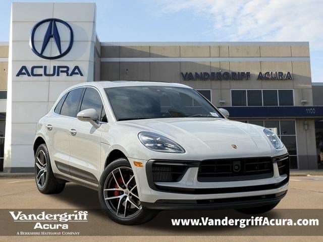 2023 Porsche Macan