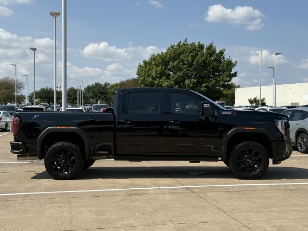 Used 2024 GMC Sierra 2500 HD AT4 Truck Crew Cab