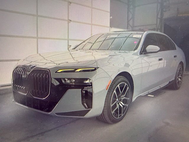 Used 2023 BMW 7 Series 740i Sedan
