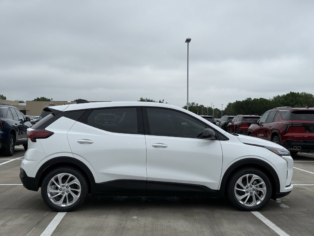 New 2027 Chevrolet Bolt LT SUV