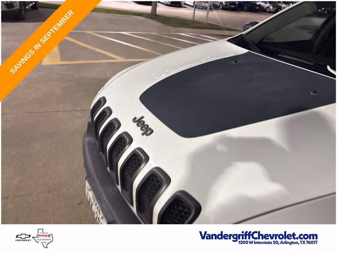 Used 2017 Jeep Cherokee Trailhawk with VIN 1C4PJMBB7HW651541 for sale in Irving, TX