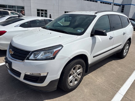 2017 Chevrolet Traverse LS SUV