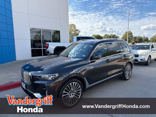 2021 BMW X7