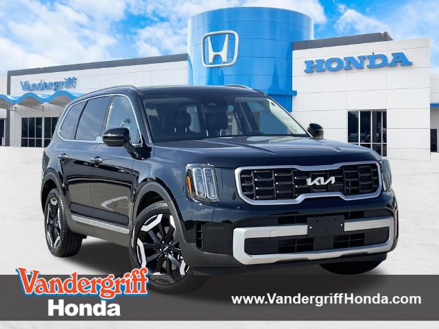 Used 2025 Kia Telluride S SUV