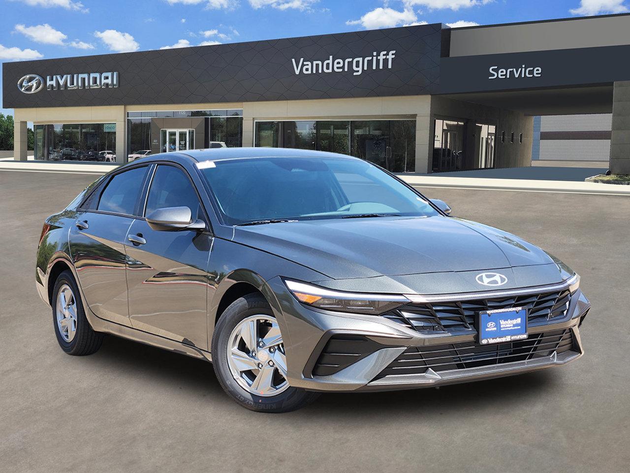 2026 Hyundai Elantra SE Sedan