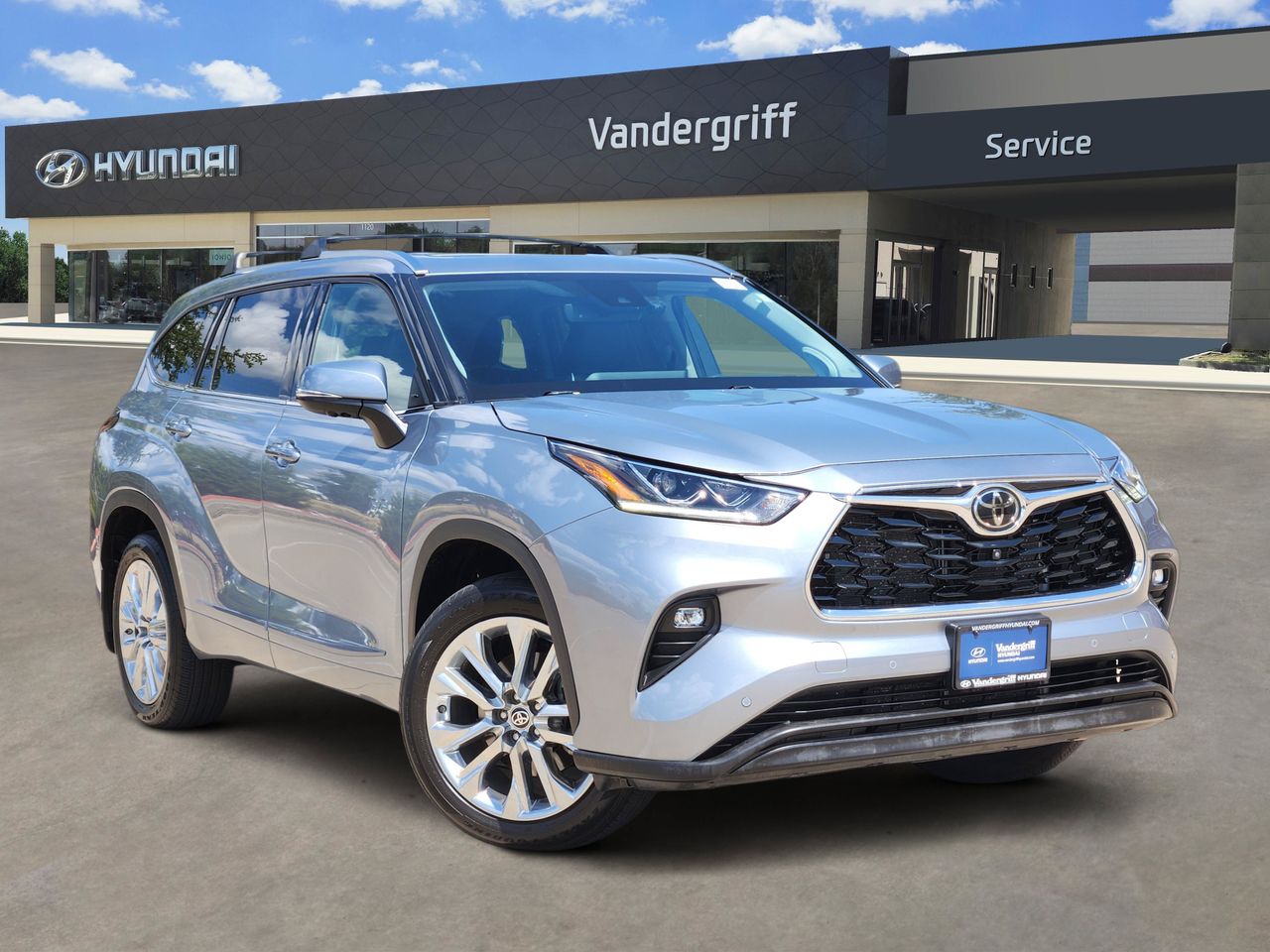 2024 Toyota Highlander
