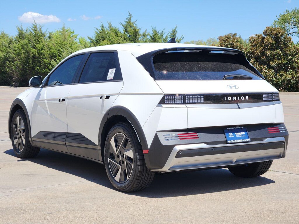 New 2027 Hyundai IONIQ 5 SE SUV