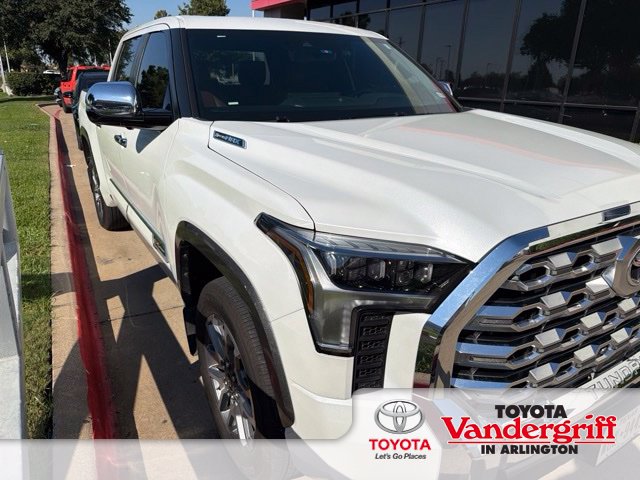 2025 Toyota Tundra 4WD