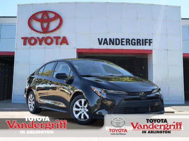 Used 2025 Toyota Corolla LE Sedan Arlington