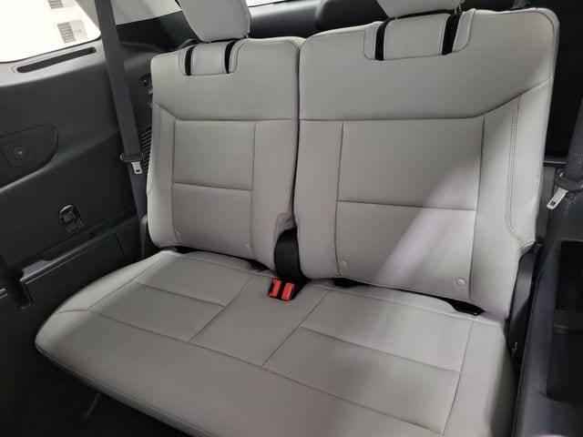 2026 Ford Explorer Active - Photo 13
