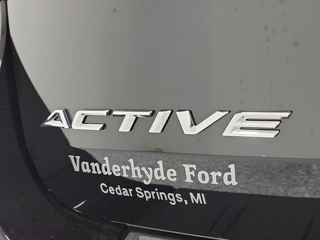 2026 Ford Explorer Active - Photo 6