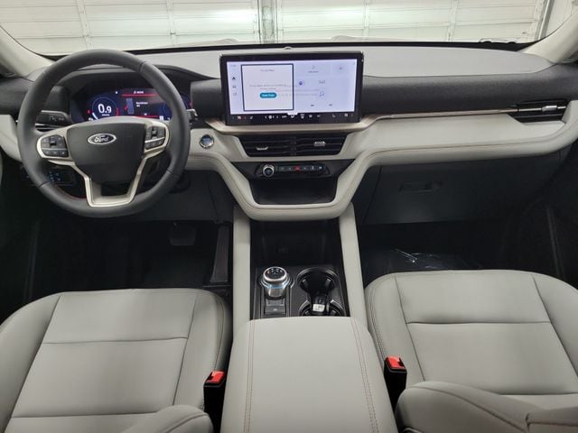2026 Ford Explorer Active - Photo 14