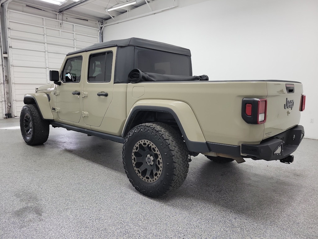 Used 2022 Jeep Gladiator Willys Truck