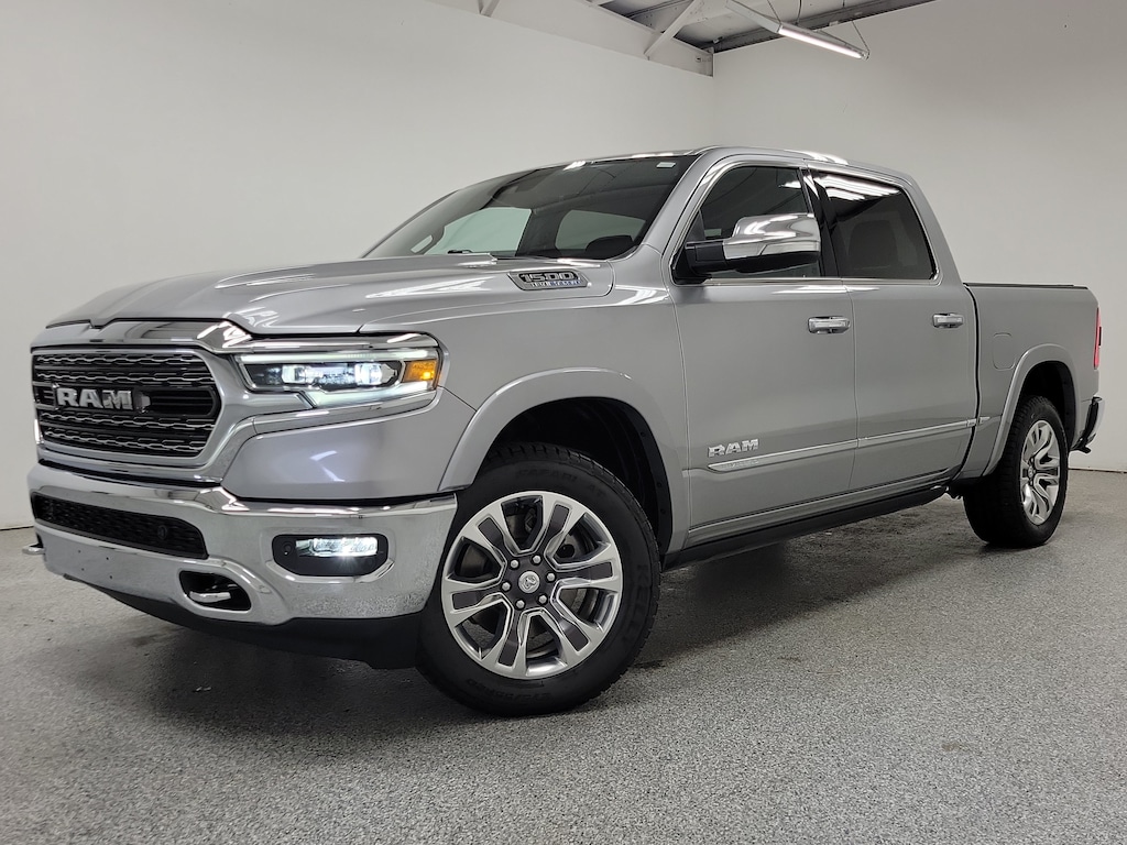 Used 2022 Ram 1500 Limited Truck