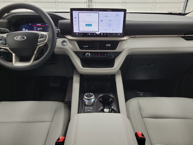 2026 Ford Explorer Active - Photo 16