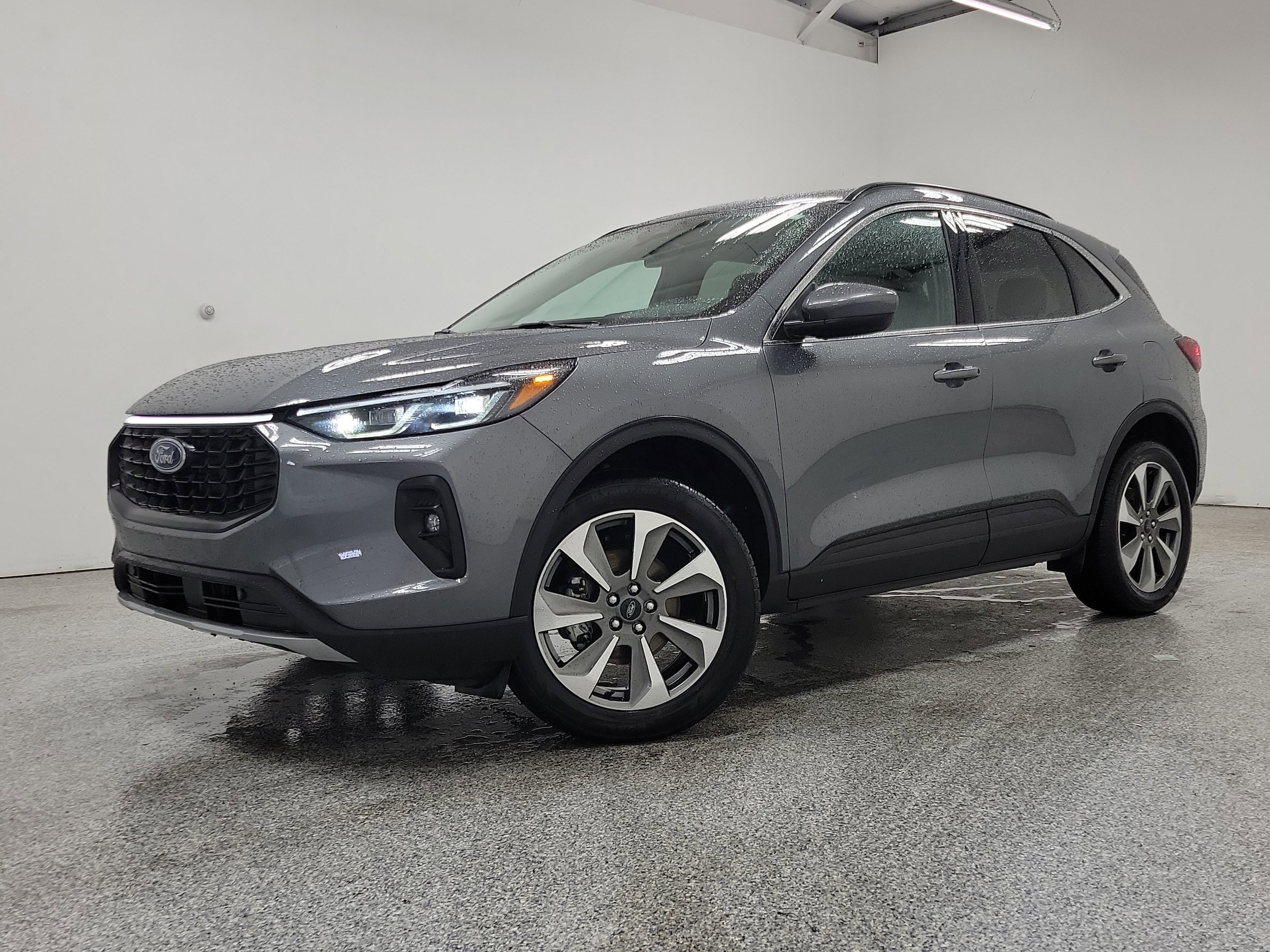2025 Ford Escape Platinum