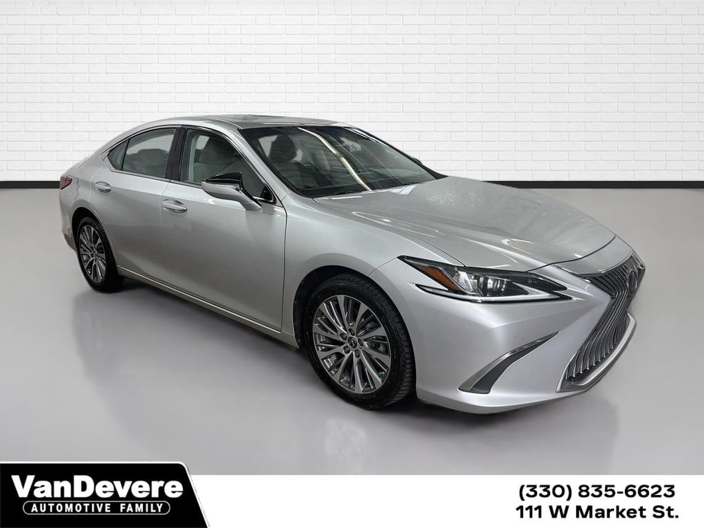 2021 Lexus ES