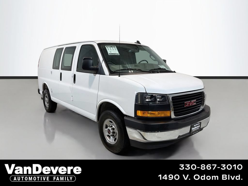 2025 GMC Savana Cargo