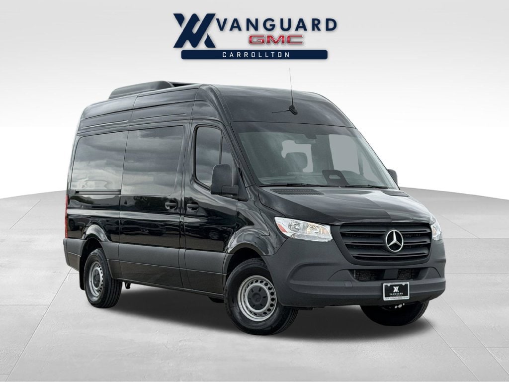 2025 Mercedes-Benz Sprinter Passenger Van Base