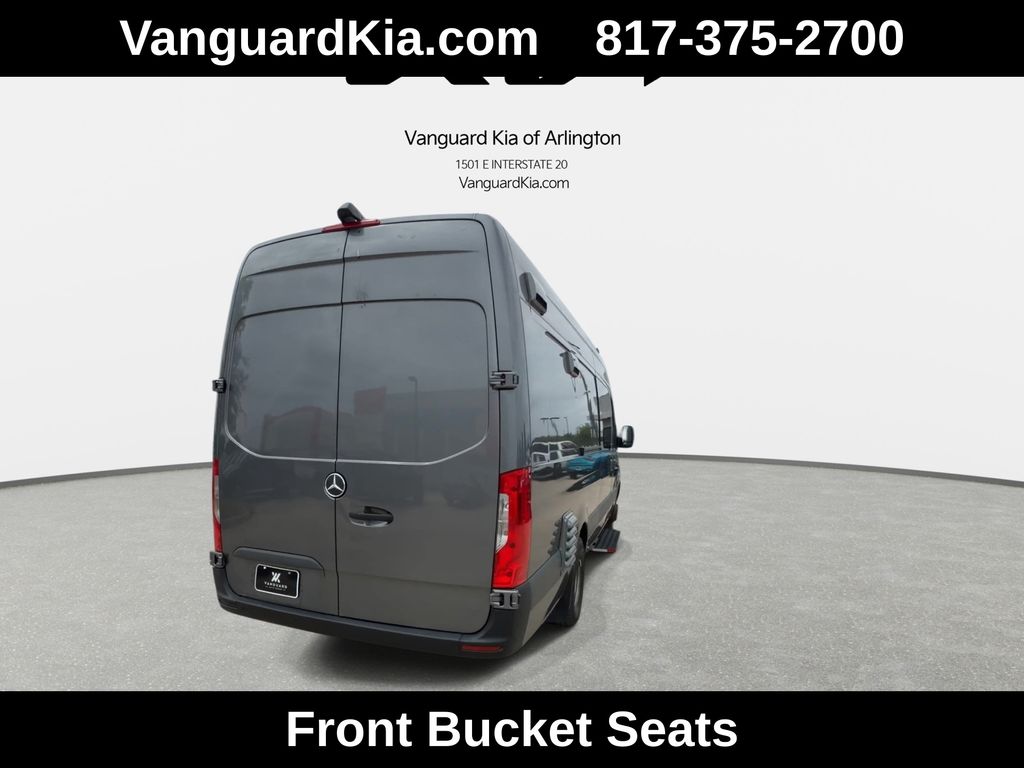 2021 Mercedes-Benz Sprinter Cargo Van Base - Photo 9