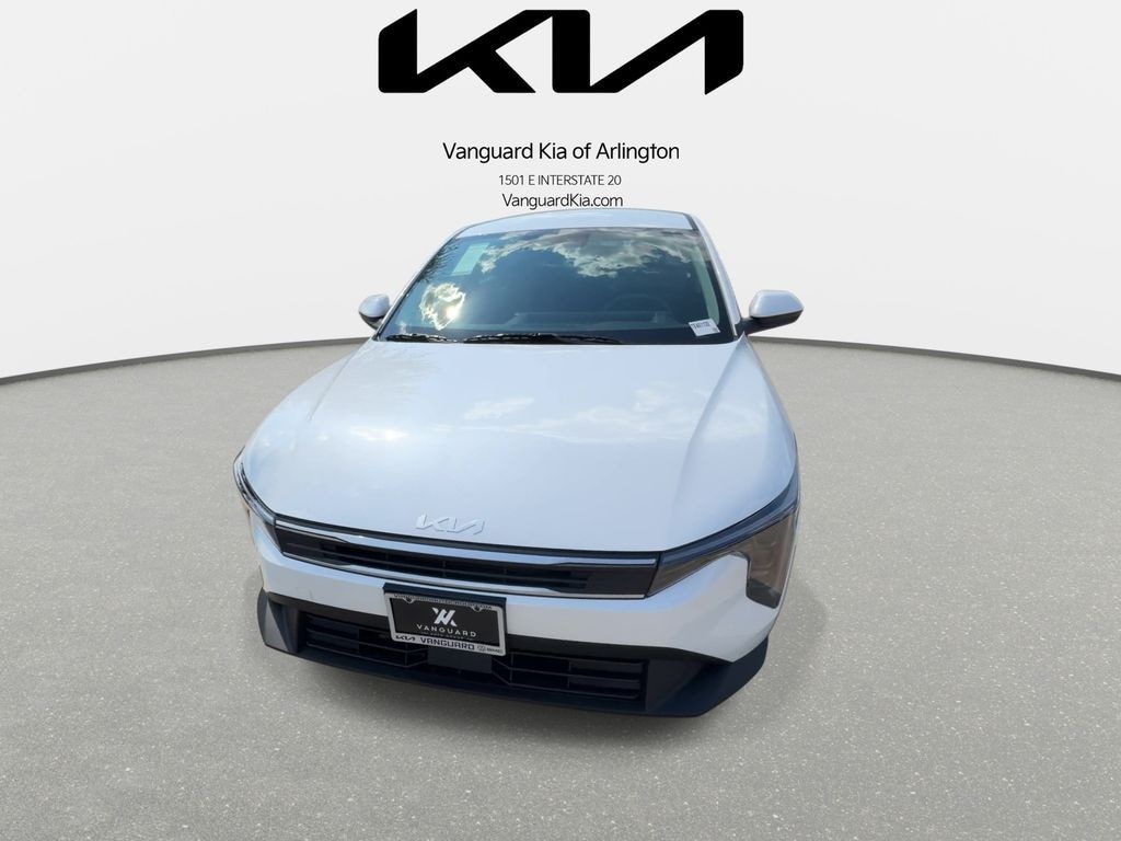 New 2026 Kia K4 LXS Sedan