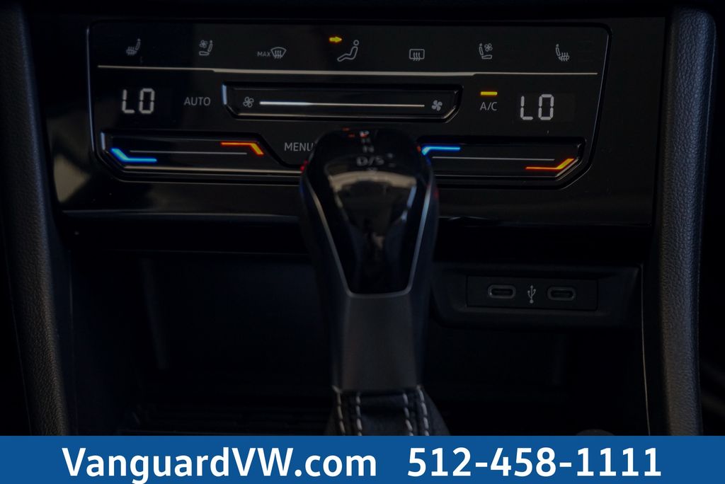 2026 Volkswagen Jetta SEL - Photo 21