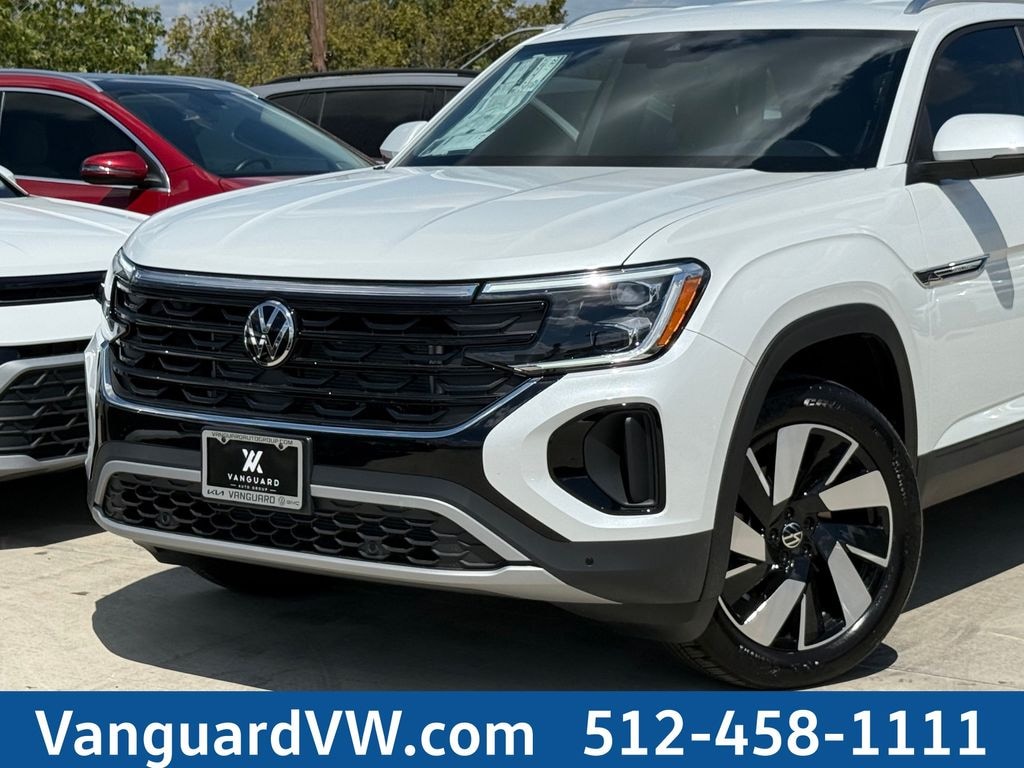 New 2026 Volkswagen Atlas Cross Sport SE w/Technology SUV