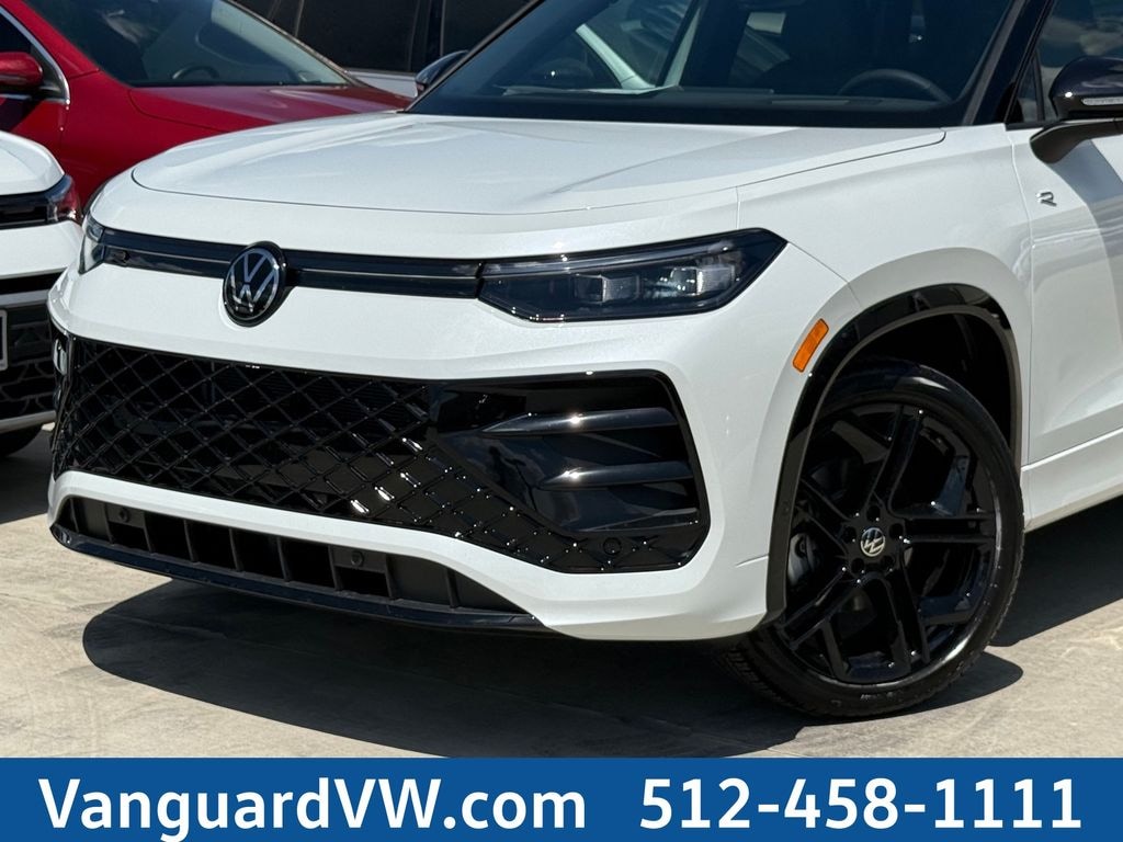 New 2026 Volkswagen Tiguan SE R-Line Black SUV