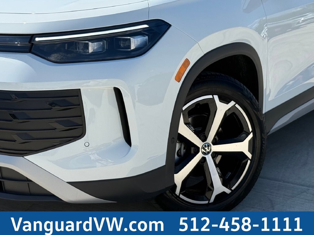 New 2026 Volkswagen Tiguan SE SUV