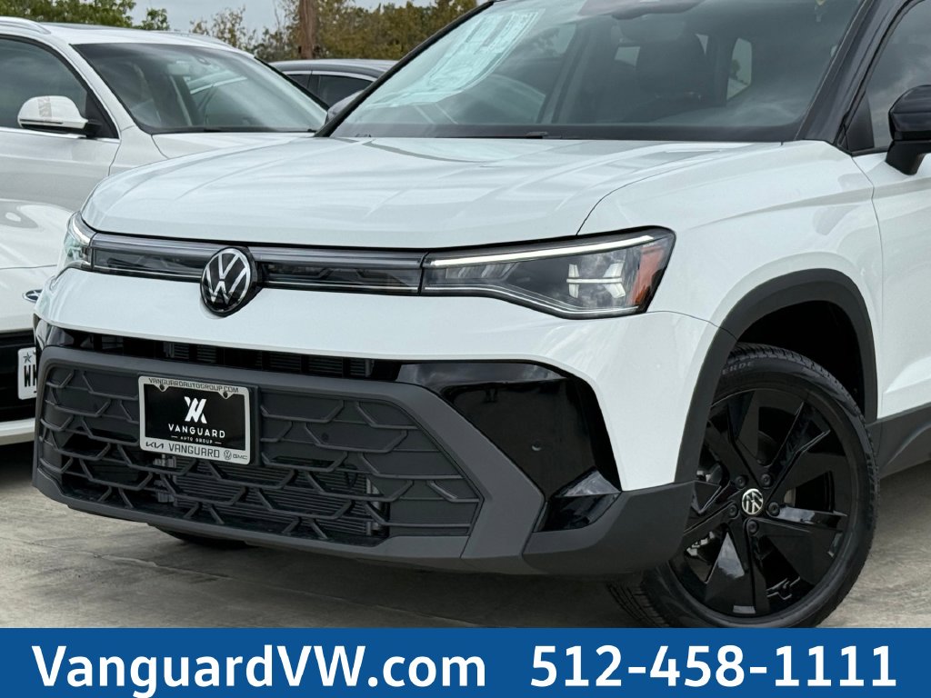 New 2027 Volkswagen Taos 1.5T SE Black SUV
