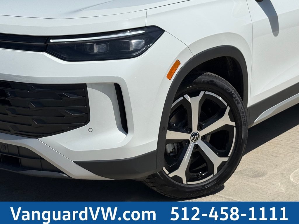 New 2026 Volkswagen Tiguan SE SUV