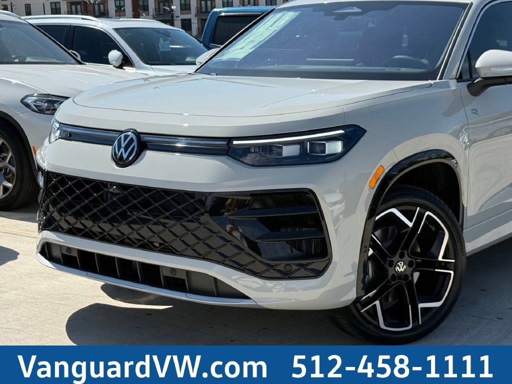 New 2026 Volkswagen Tiguan SEL R-Line Turbo SUV