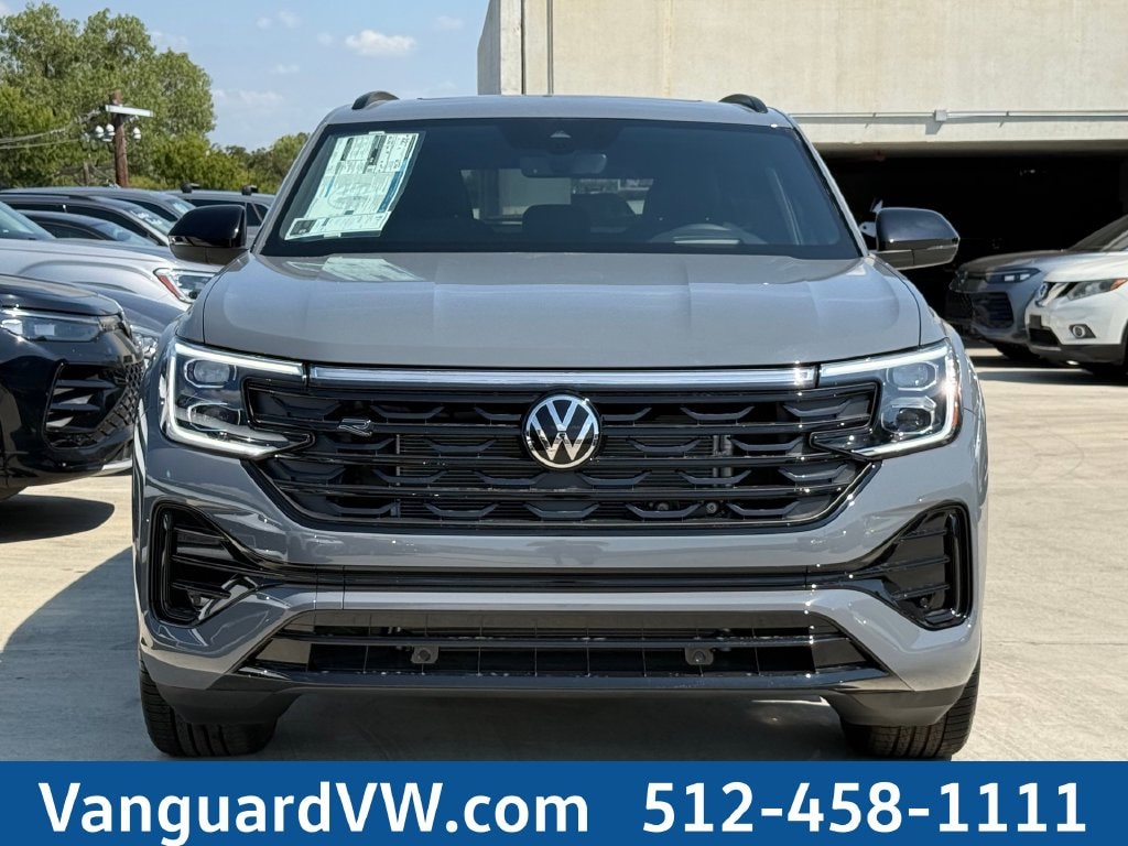 New 2026 Volkswagen Atlas Cross Sport SEL R-Line Black SUV
