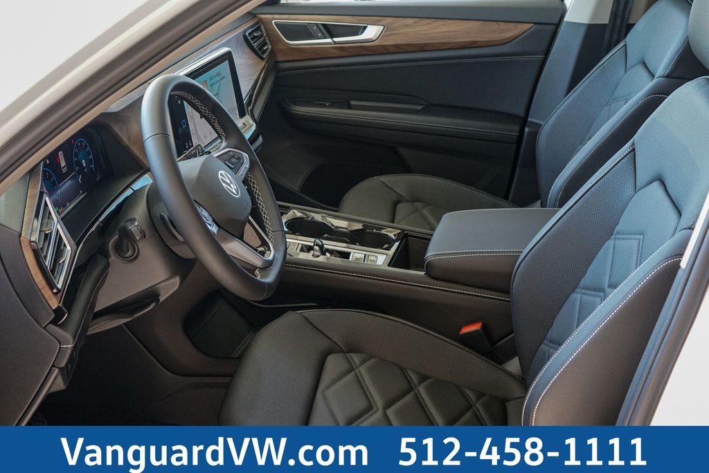 2026 Volkswagen Atlas SE w/Tech - Photo 10