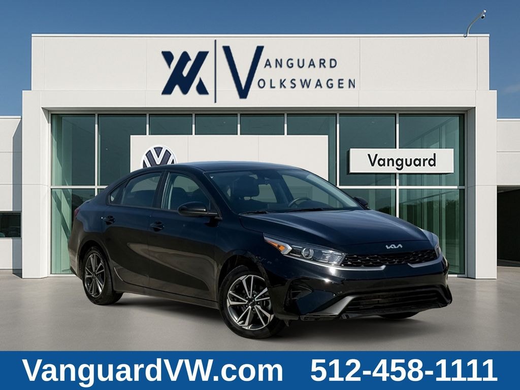 Used 2023 Kia Forte LXS Sedan