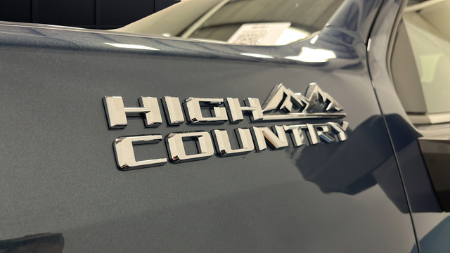 2026 Chevrolet Silverado 2500 HD High Country - Photo 44