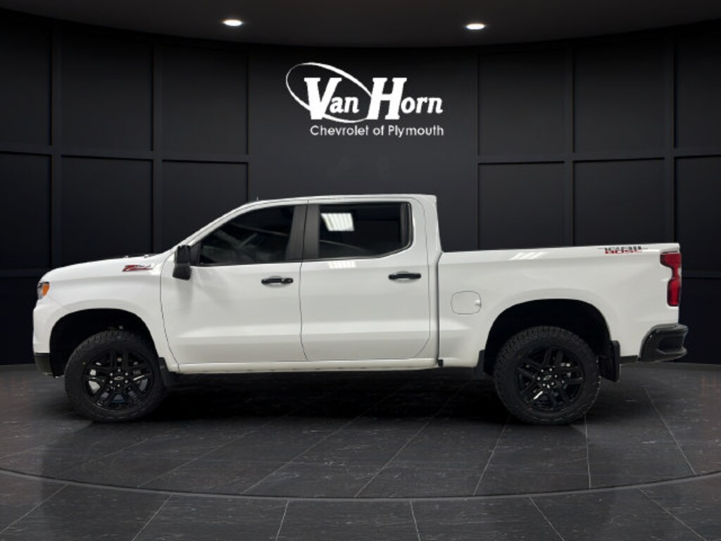 Used 2025 Chevrolet Silverado 1500 LT Trail Boss Truck Crew Cab