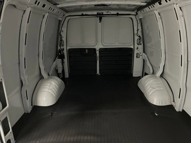 2026 Chevrolet Express Cargo Work Van - Photo 21