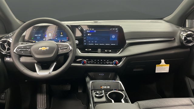 2026 Chevrolet Equinox LT - Photo 11