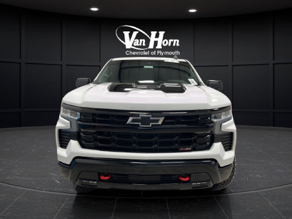 Used 2025 Chevrolet Silverado 1500 LT Trail Boss Truck Crew Cab