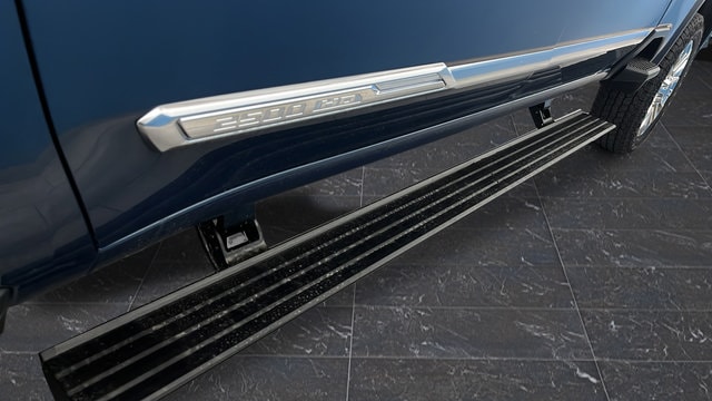 2026 Chevrolet Silverado 2500 HD High Country - Photo 43