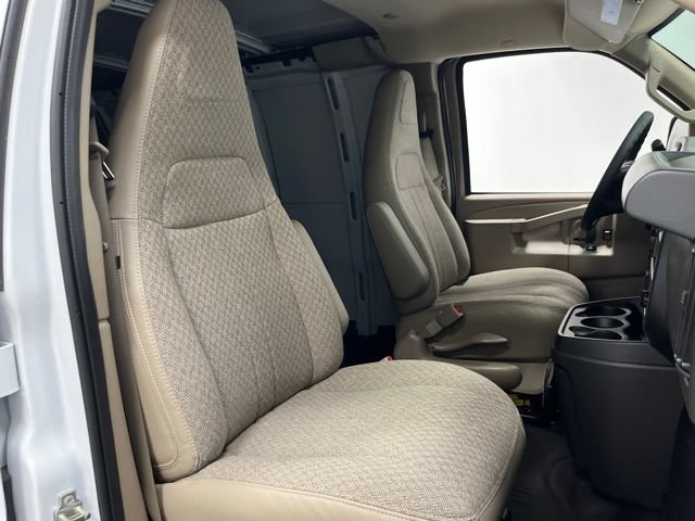 2026 Chevrolet Express Cargo Work Van - Photo 20