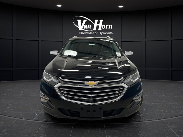 Used 2020 Chevrolet Equinox Premier with VIN 2GNAXXEV7L6203127 for sale in Plymouth, WI