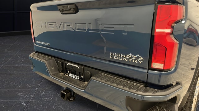 2026 Chevrolet Silverado 2500 HD High Country - Photo 40