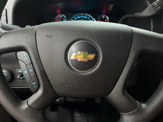 2026 Chevrolet Express Cargo Work Van - Photo 12
