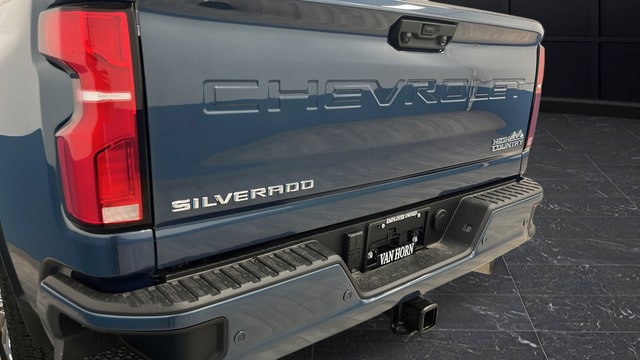 2026 Chevrolet Silverado 2500 HD High Country - Photo 41